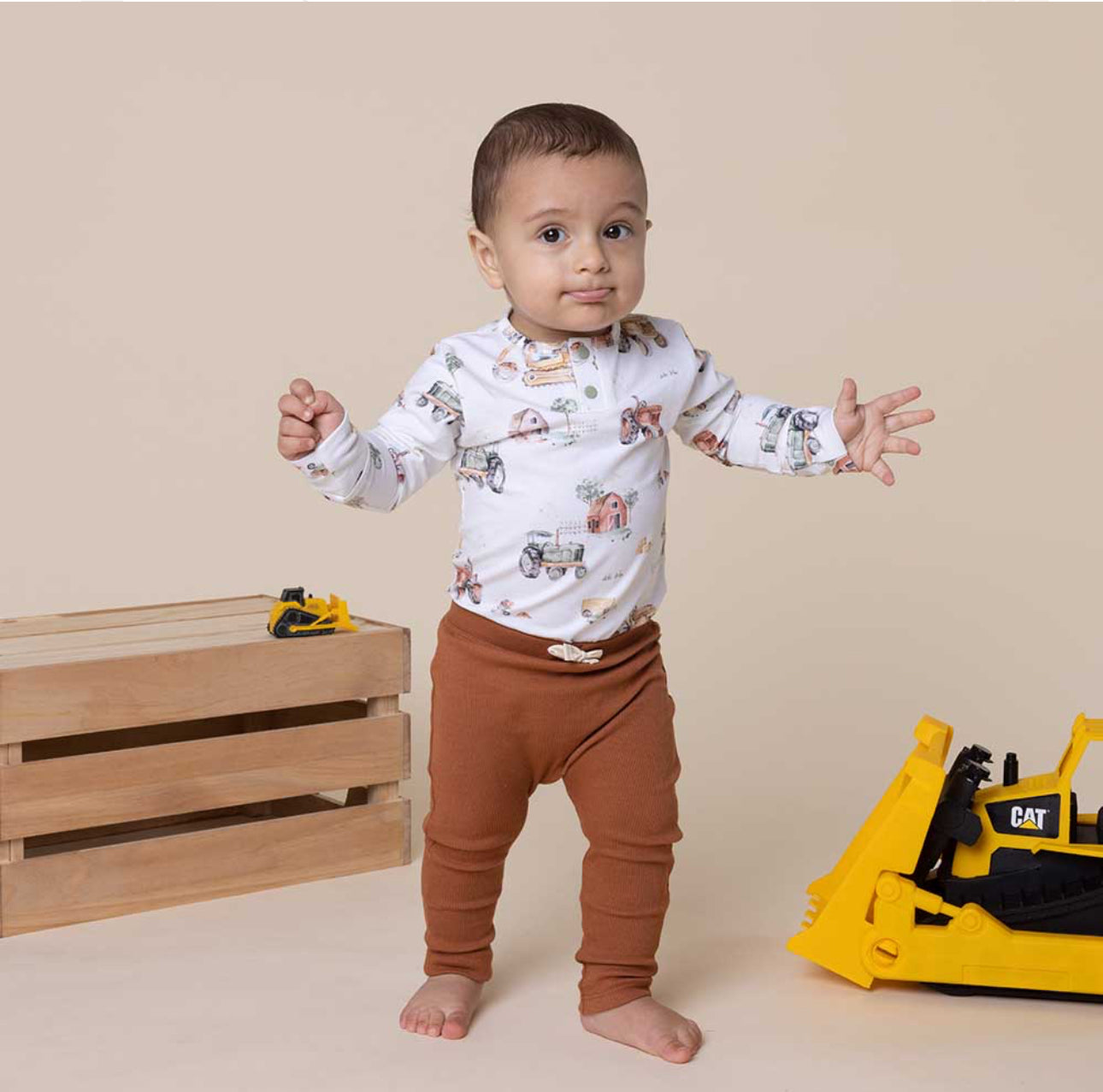 Long Sleeve Organic Bodysuit - Diggers & Tractors