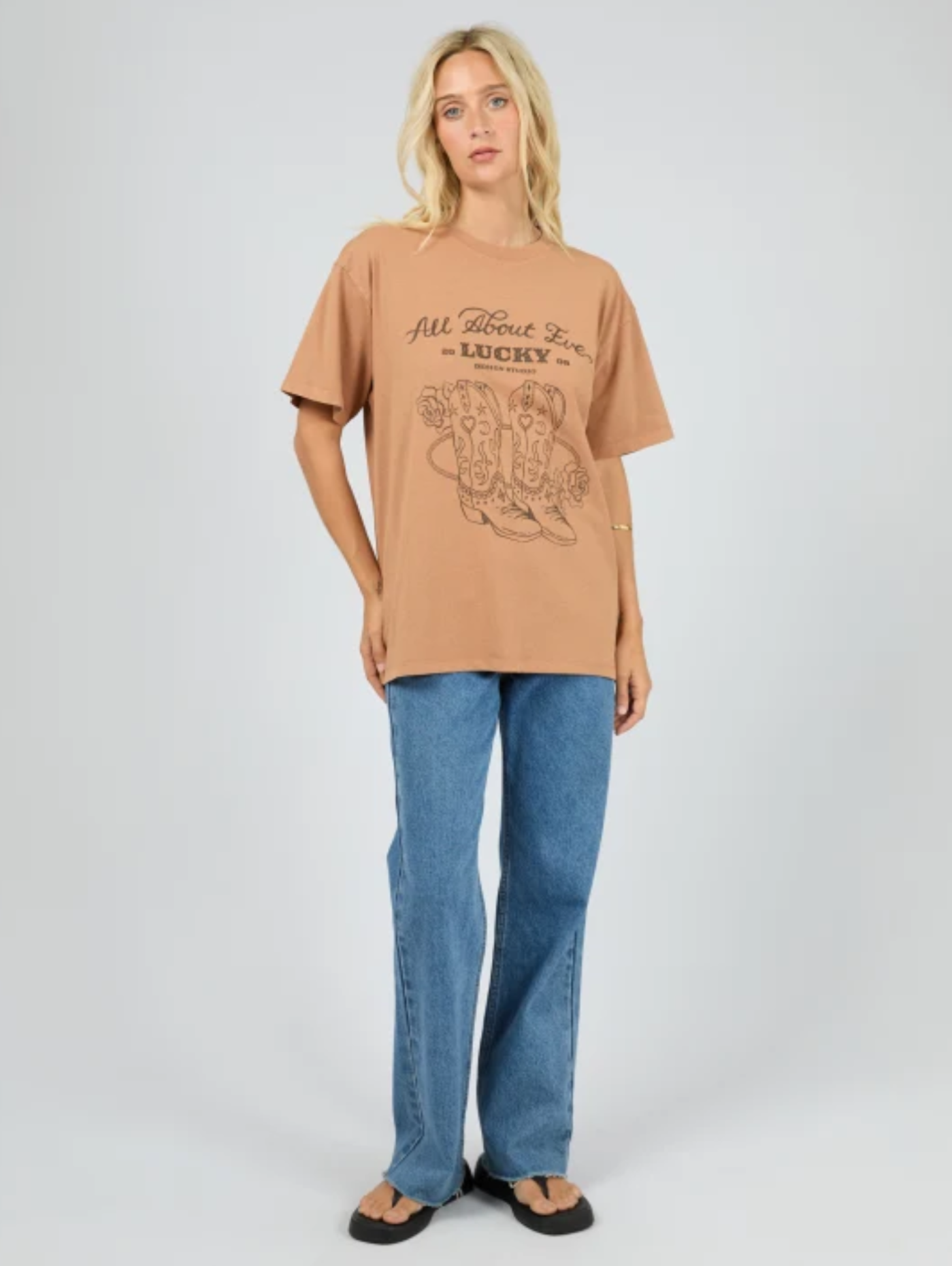 Rodeo Relaxed Tee - Tan