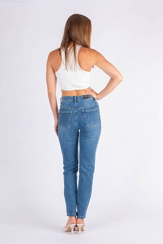 Wakee Felicity Straight Leg Jeans