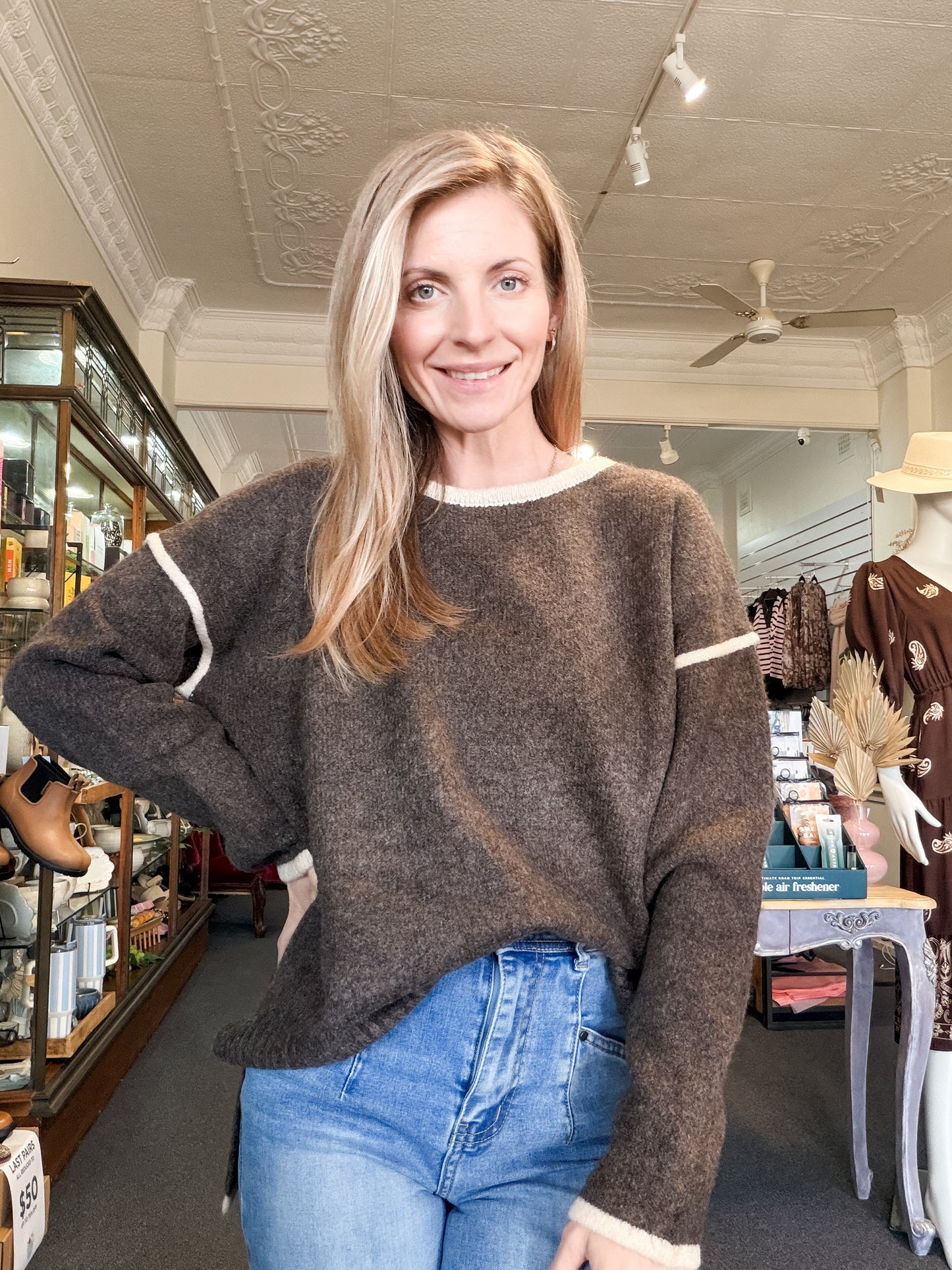 Meadow Knit - Choc/Natural