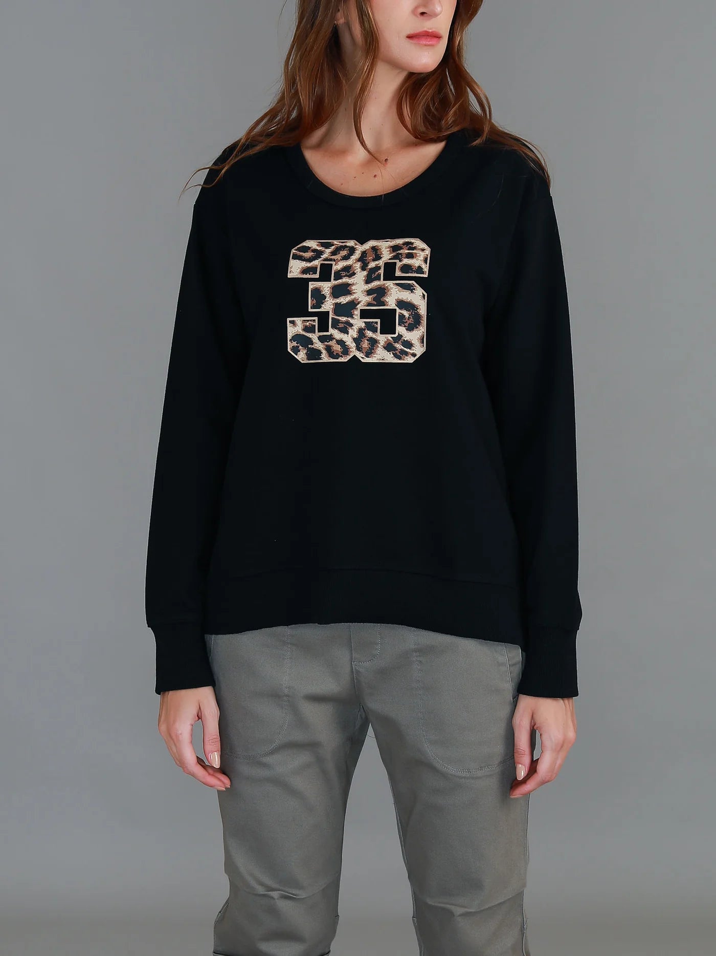 Carina 3S Leopard Logo Sweater