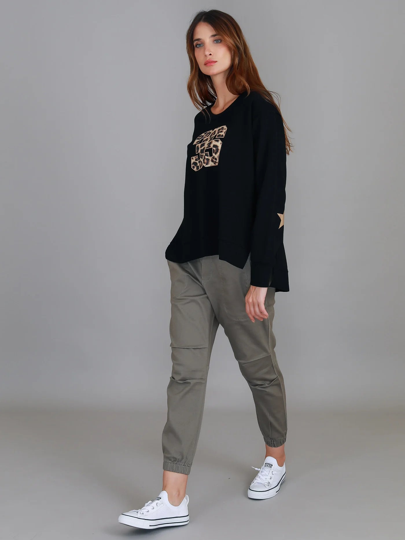 Carina 3S Leopard Logo Sweater