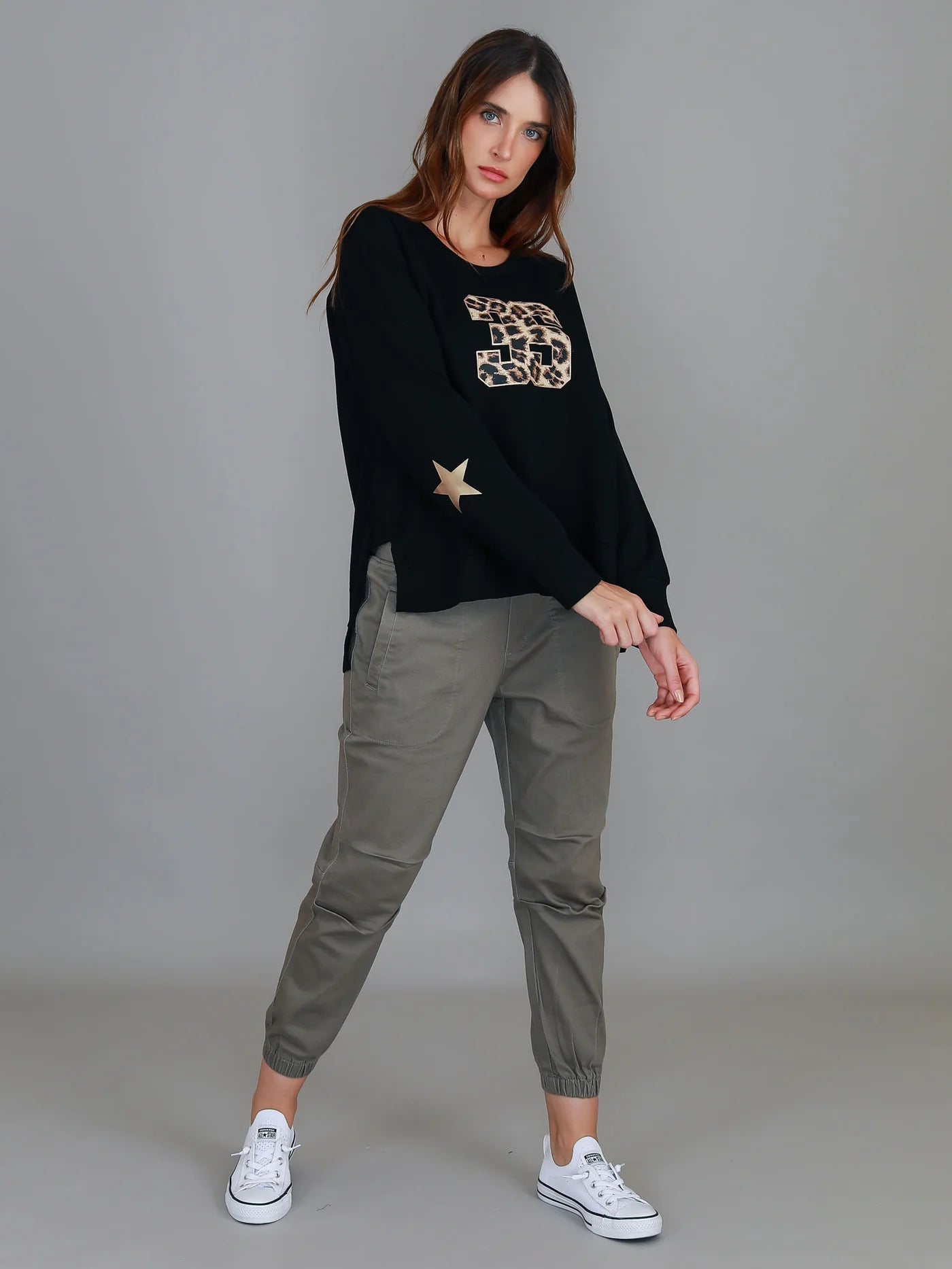 Carina 3S Leopard Logo Sweater
