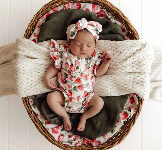 Short Sleeve Orgainic Bodysuit with Frills - Strawberry