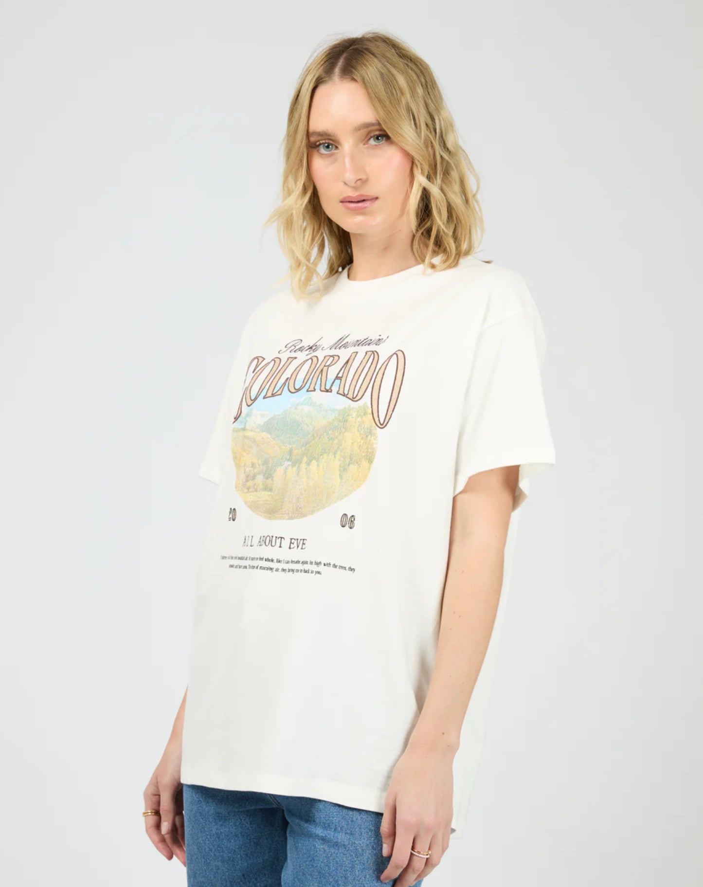 Rocky Mountain Relaxed Tee- White