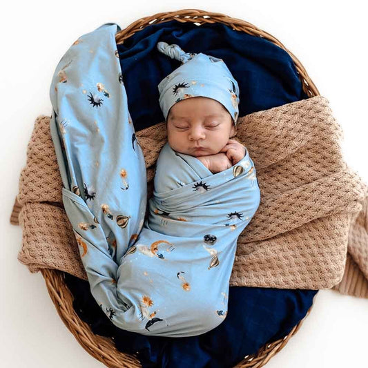 Snuggle Hunny Organic Cotton Baby Wrap Set