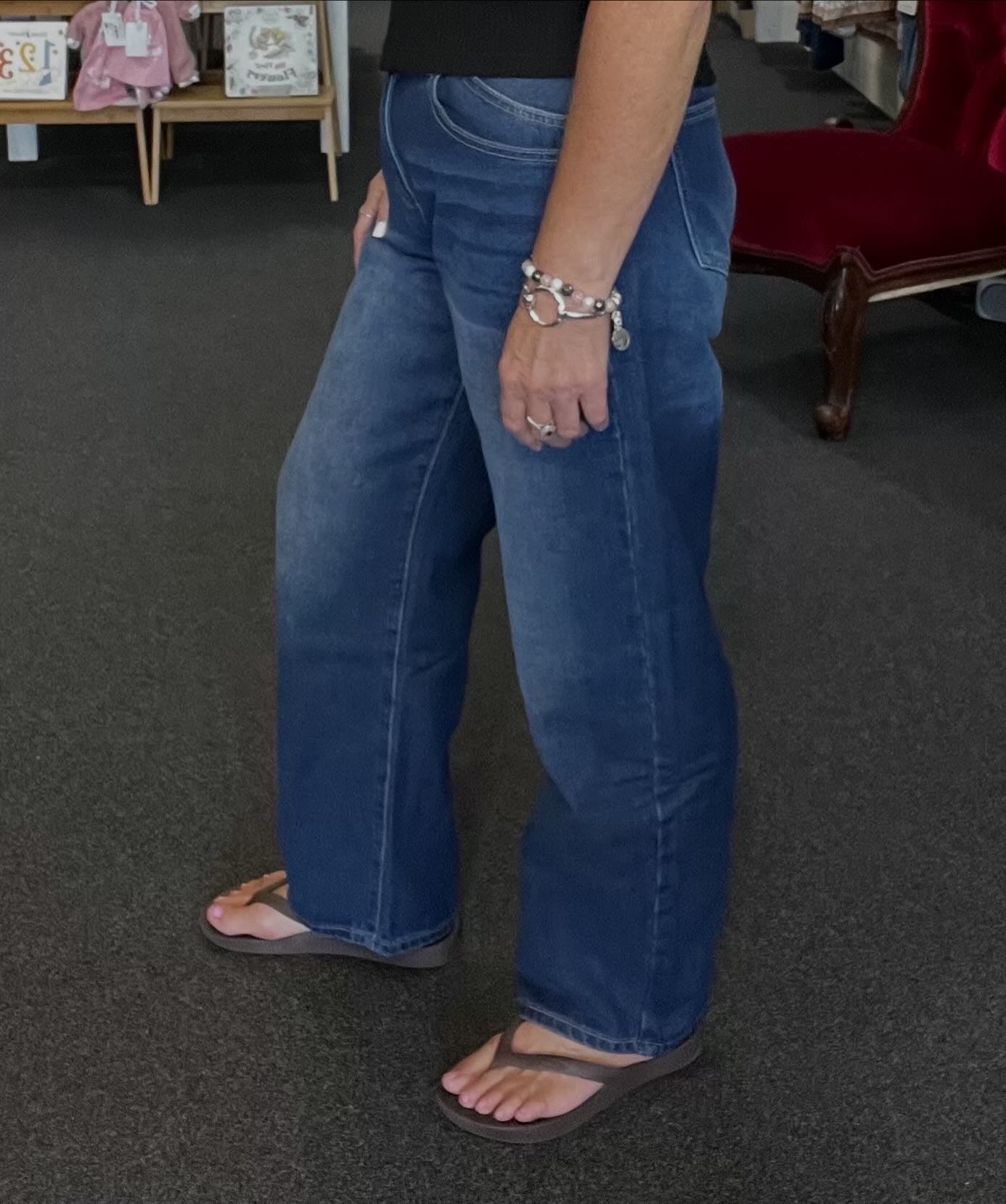 Millie Barrel Jeans