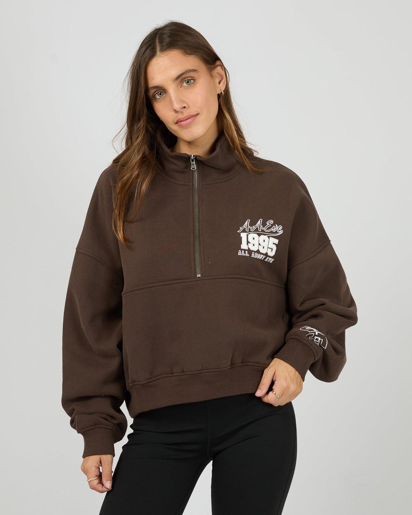 EVE TEAM 1/4 ZIP - Brown