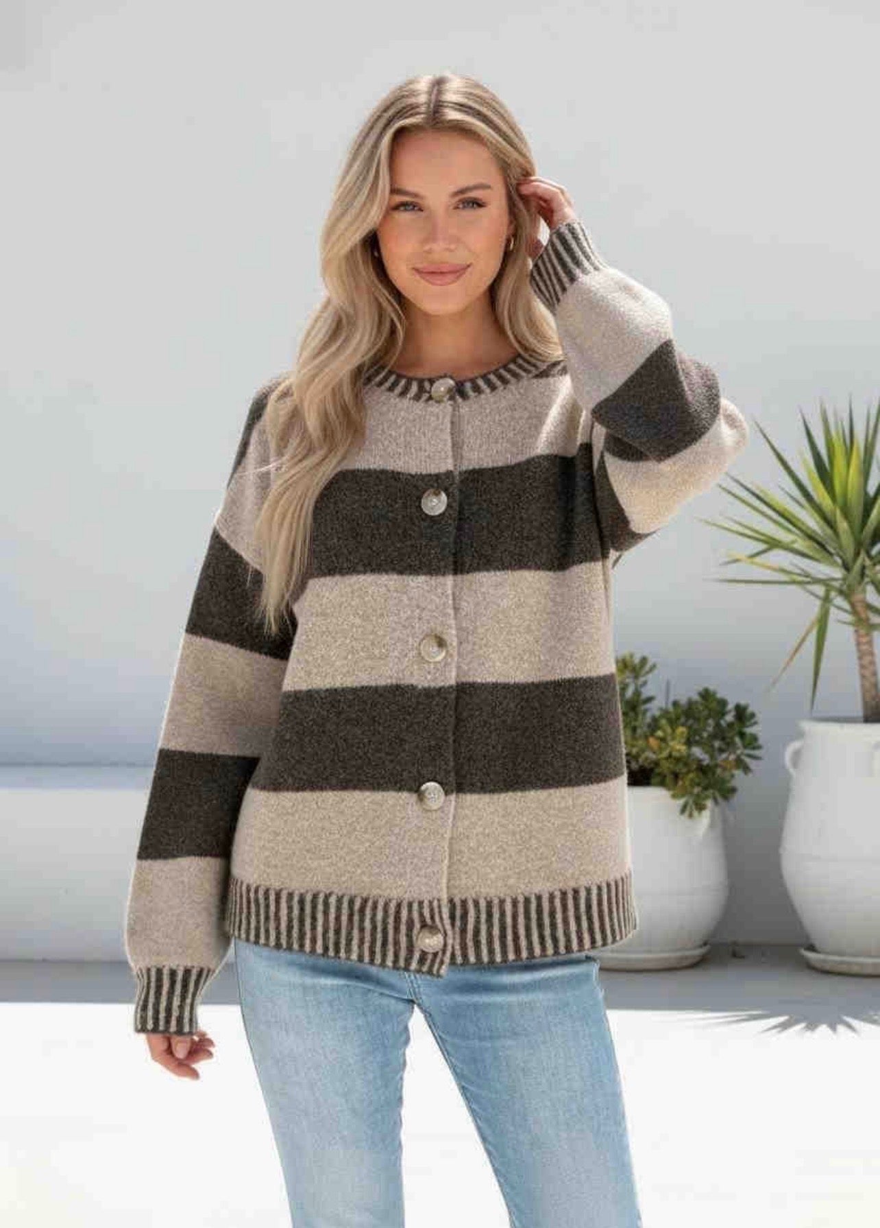 Chrissy Cardigan Chocolate /Oatmeal