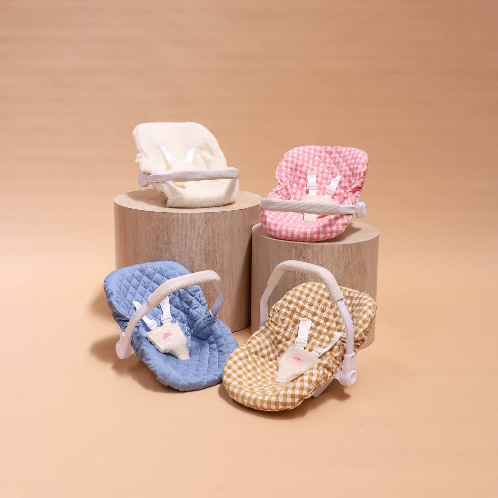 Tiny Harlow Doll's Car Seat Capsule - Sherpa